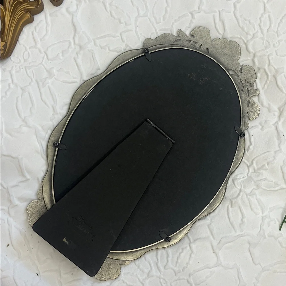 Vintage Silver Rose Oval Picture Frame